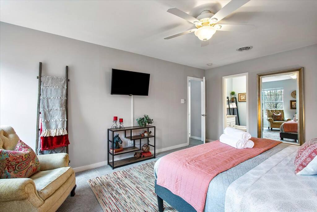 Charming 3-Bedroom Home In Heart Of 애슐랜드 외부 사진